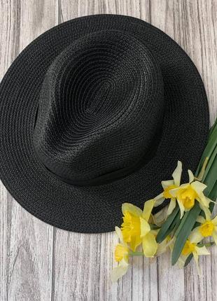 Летняя шляпа федора с черной лентой1 фото