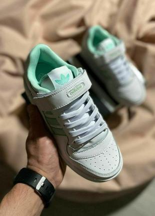 #308
adidas forum
•white light green•6 фото