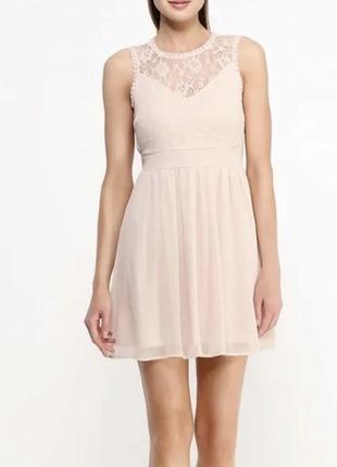 Нарядна літня сукня міні плаття вечірнє з мереживом vero moda s/361 фото