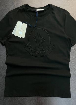 Мужская футболка moncler черная / стильные повседневные футболки для мужчин