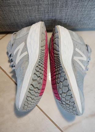 Бігові кросівки new balance fresh foam vongo v4.5 фото