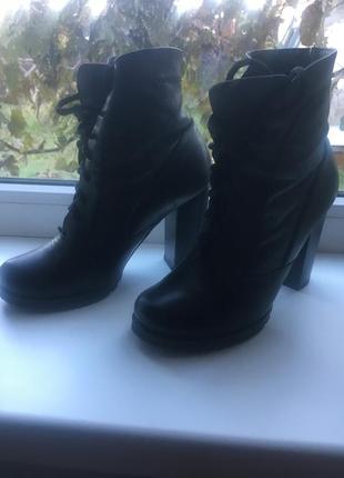 Зимові ботинки, шкіряні