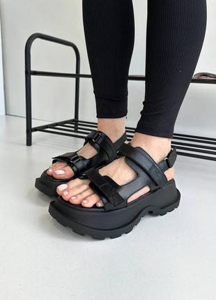 Босоножки женские кожаные  на липучках, сандалии  на платформе черные7 фото