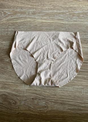 Шикарные, базовые, бесшовные, трусики, телесного цвета, от дорогого бренда: blue motion👌