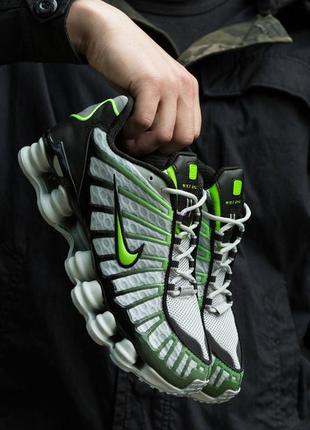 Кроссовки nike shox