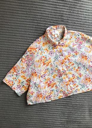 Рубашка льняная в цветочный принт укороченная7 фото