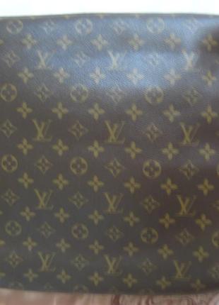 Louis vuitton large messenger bag5 фото