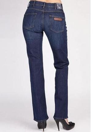 Классические джинсы wrangler tina bootcut средняя посадка2 фото