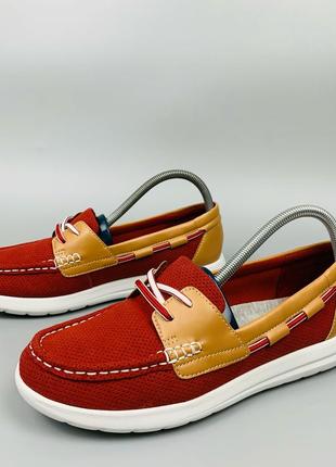 Мокасини clarks