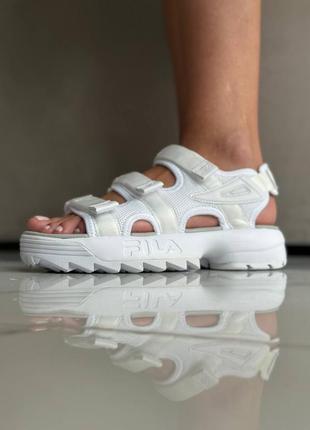 Женские сандалии fila disruptor 2 sandal white / smb5 фото