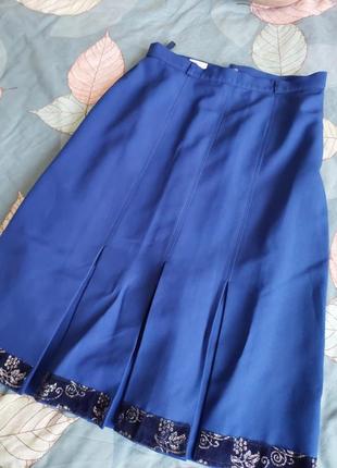 Классическая юбка синего цвета