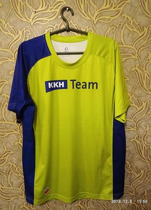 Отличная спортивная футболка artiva sport /размер l/xl