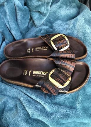 Шлепкі birkenstock  шкіра