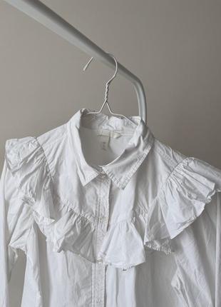 Красивая рубашка с рюшами от h&amp;m2 фото