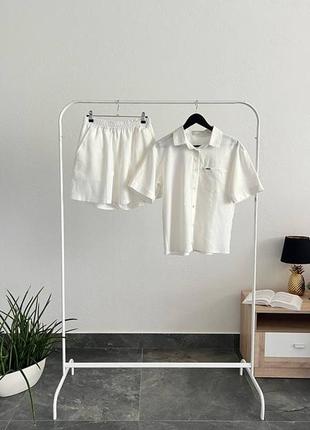 Льняной костюм simple (шорты на резинке и рубашка с коротким рукавом)1 фото
