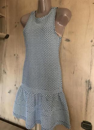 Плотное фактурное платье2 фото