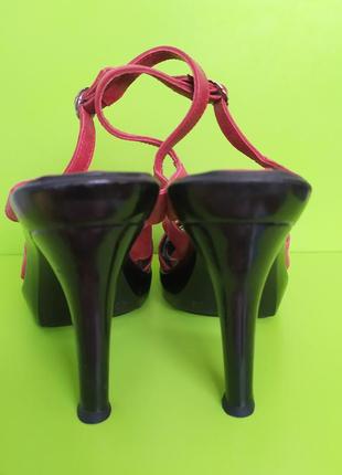 Кожаные бордовые босоножки на каблуке, 406 фото