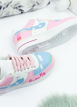 Шикарные женские кроссовки nike air force peppa pig1 фото