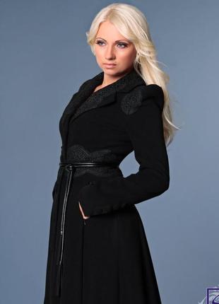 Кашемировое пальто с кружевом4 фото