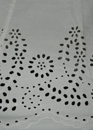 Белая юбка с прошвой