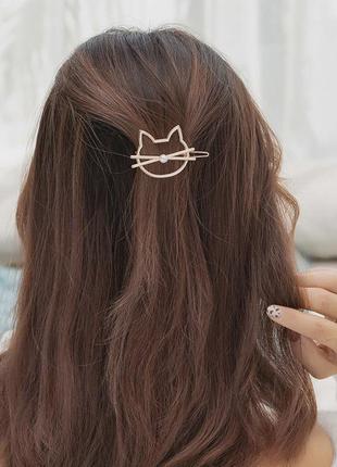Красивое украшение для волос заколочка  "котик" под золото5 фото