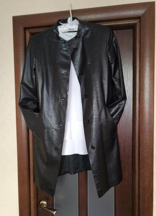 Тренч,куртка итальянского бренда bruno billoti