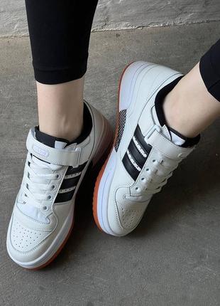 Кросівки жіночі/ чоловічі adidas forum low white black4 фото