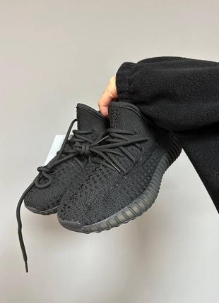 Легкие унисекс кроссовки 36-45 размеры adidas yeezy boost 350 « black » чорні унісекс кросівки adidas yeezy boost