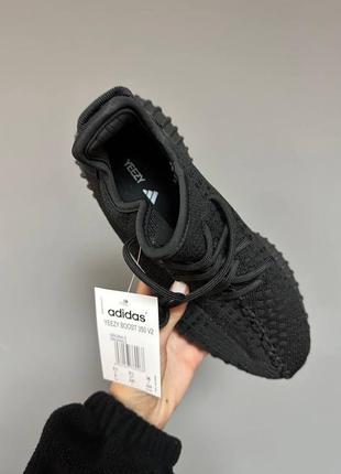 Легкие унисекс кроссовки 36-45 размеры adidas yeezy boost 350 «&nbsp;black&nbsp;» черные унисекс кроссовки adidas yeezy boost9 фото