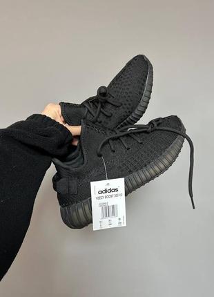 Легкие унисекс кроссовки 36-45 размеры adidas yeezy boost 350 «&nbsp;black&nbsp;» черные унисекс кроссовки adidas yeezy boost8 фото