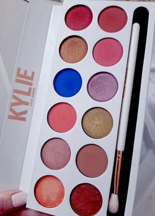 Kylie jenner the royal peach pallette6 фото