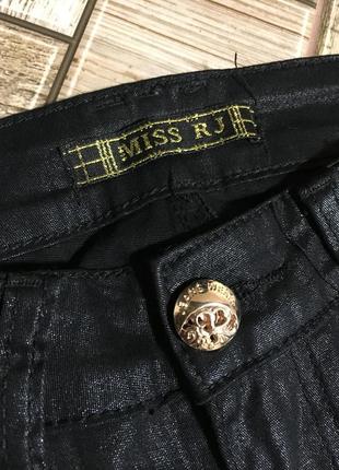 Вузькі джинси стрейч з напиленням під шкіру miss rj2 фото