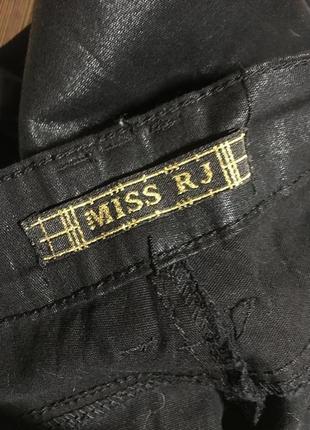 Вузькі джинси стрейч з напиленням під шкіру miss rj4 фото