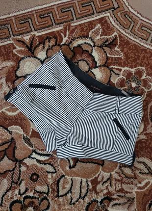 Жіночі шорти river island