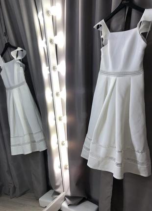 Сукня міді з мереживними вставками і оборками на спині asos design8 фото