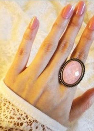 Большое кольцо розовое и белое1 фото