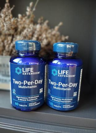 Высокоэффективная добавка с мультивитаминами и микроэлементами от life extension.