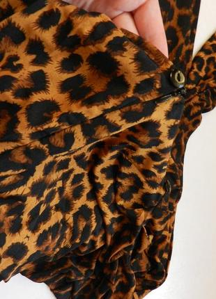 ⛔☑красивенное платье принт леопард с поясом  размер м и л воротник  мех съёмный6 фото