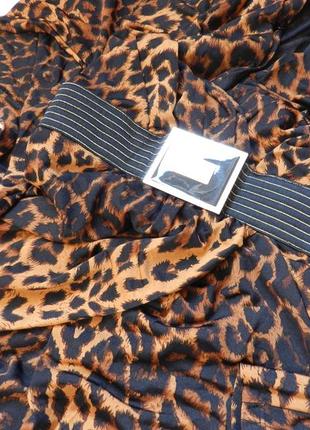 ⛔☑красивенное платье принт леопард с поясом  размер м и л воротник  мех съёмный5 фото