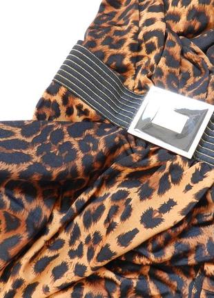 ⛔☑красивенное платье принт леопард с поясом  размер м и л воротник  мех съёмный8 фото