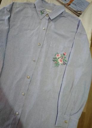Супер рубашка в полоску,с вышивкой на кармане,крутая модель, без дефектов.9 фото