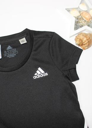 Футболка спортивна adidas (оригінал) 8-9 років3 фото