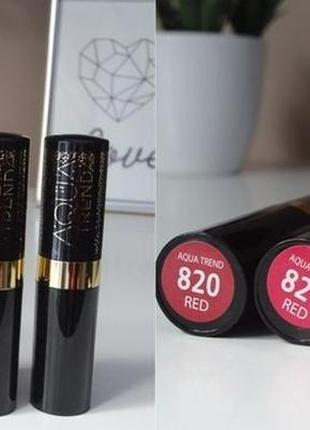 Увлажняющая красная помада