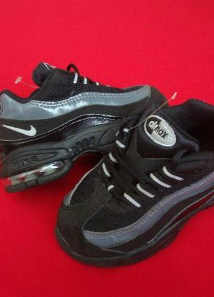 Кроссовки nike air max 95 оригинал 21-22 размер1 фото