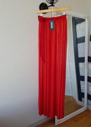 Длинная красная пляжная  юбка