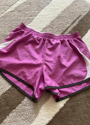 Шорты costume nike s,с подкладкой