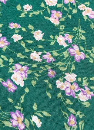 Стильная блуза valley girl трендового цвета малахит в цветочный принт с пышными рукавами4 фото