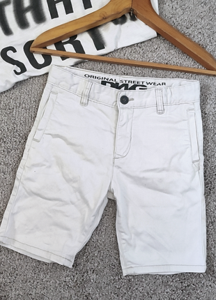 Модные катоновые шорты