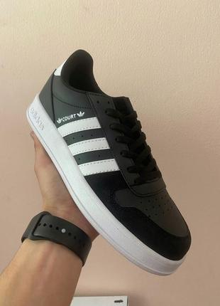 Кроссовки adidas скидка