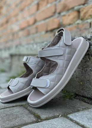 Босоножки кожаные женские молочные бежевые emirro 01